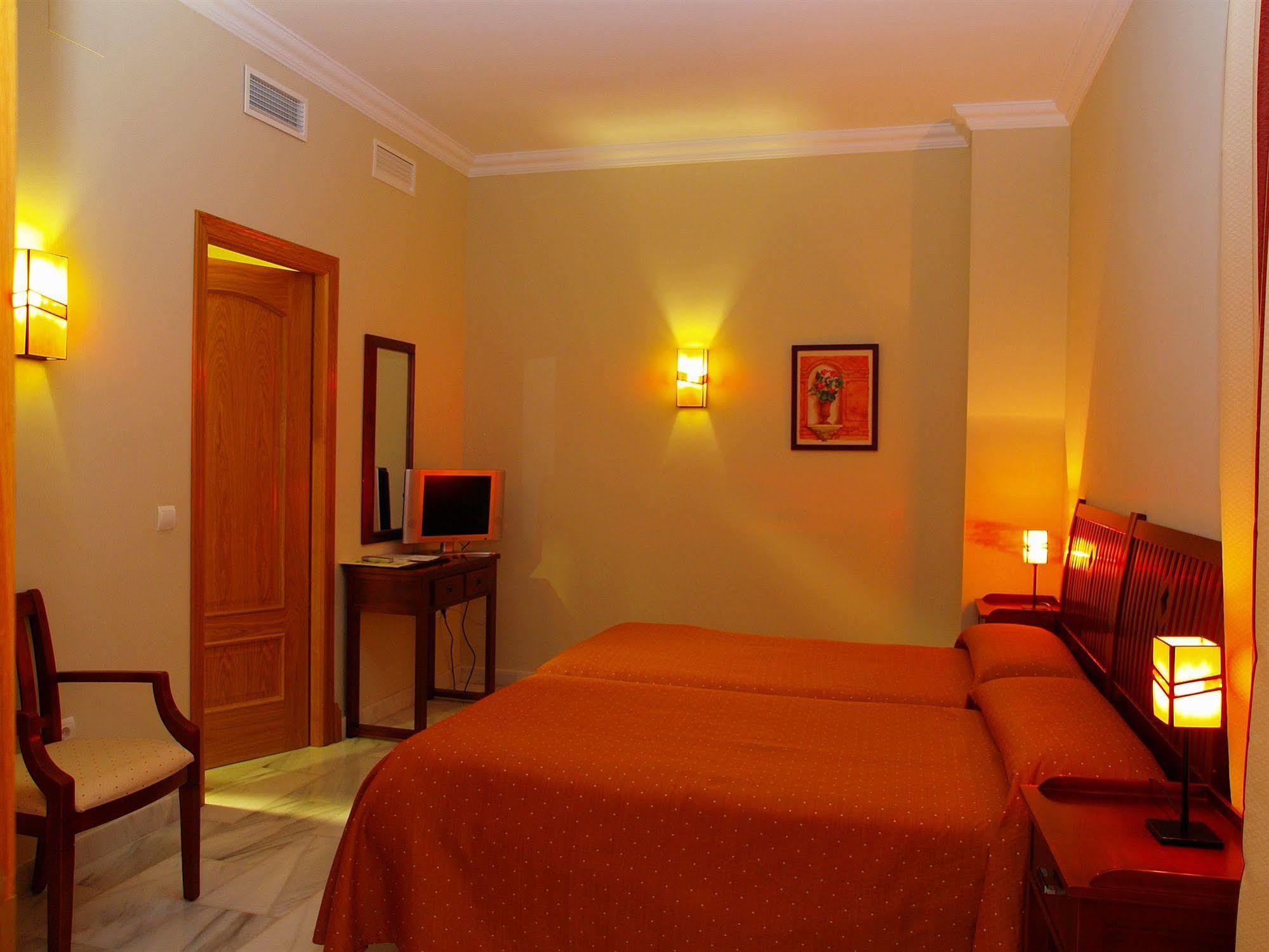Hotel Las Casas Del Duque Osuna Dış mekan fotoğraf